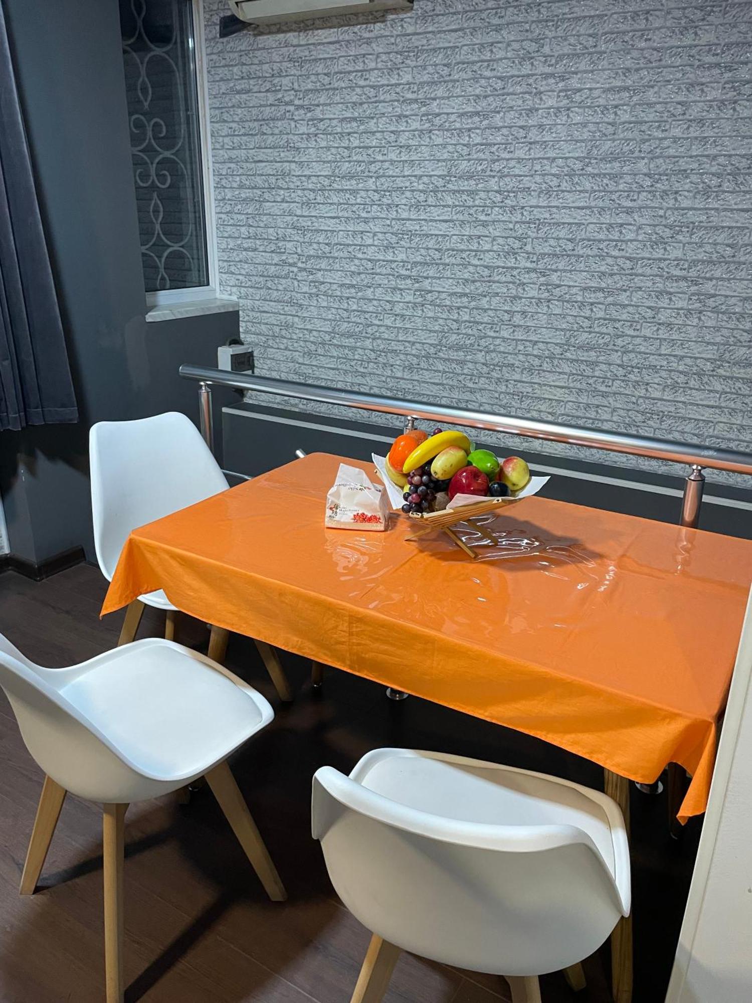 N 1 Hostel Jerevan Exteriör bild